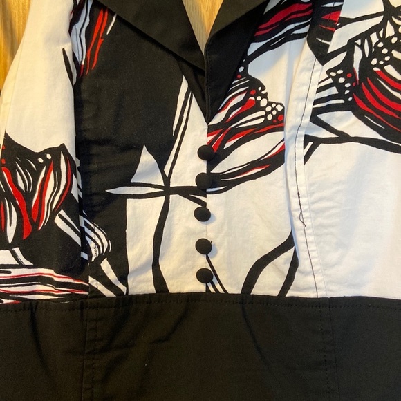 Le Chateau Dress - Picture 3 of 10